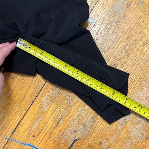 SPANXsculpt™ Seamless Power High-Waisted Mid-Thigh Short Very Black size XL - Picture 15 of 15